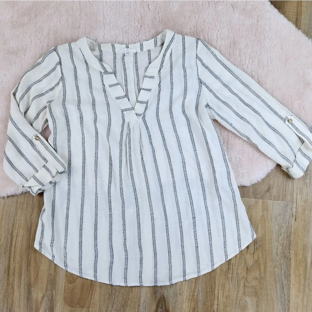🔹️Mine Ivory & Black Striped Decorative Button Back 3/4 Sleeve Top Small